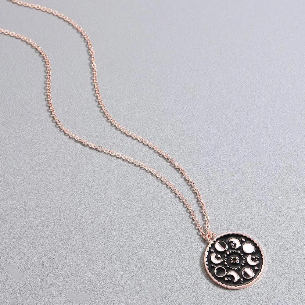 Chandler Moon Phase Necklace Galaxy Chocker Necklaces For Women Black Enamel Vintage Rouind Pendant Moon Crecent Charm Chokers