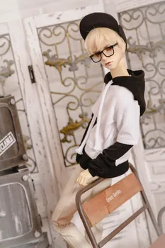 

BJD doll clothes coat with caps for 1/3 BJD SD17 Uncle size leisure baseball jacket doll clothes accessories