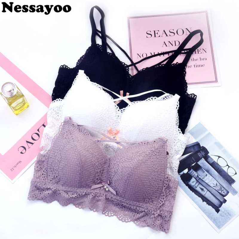 Wire Free Bras For Women Thin Cotton Lace 38AB Black White Y line