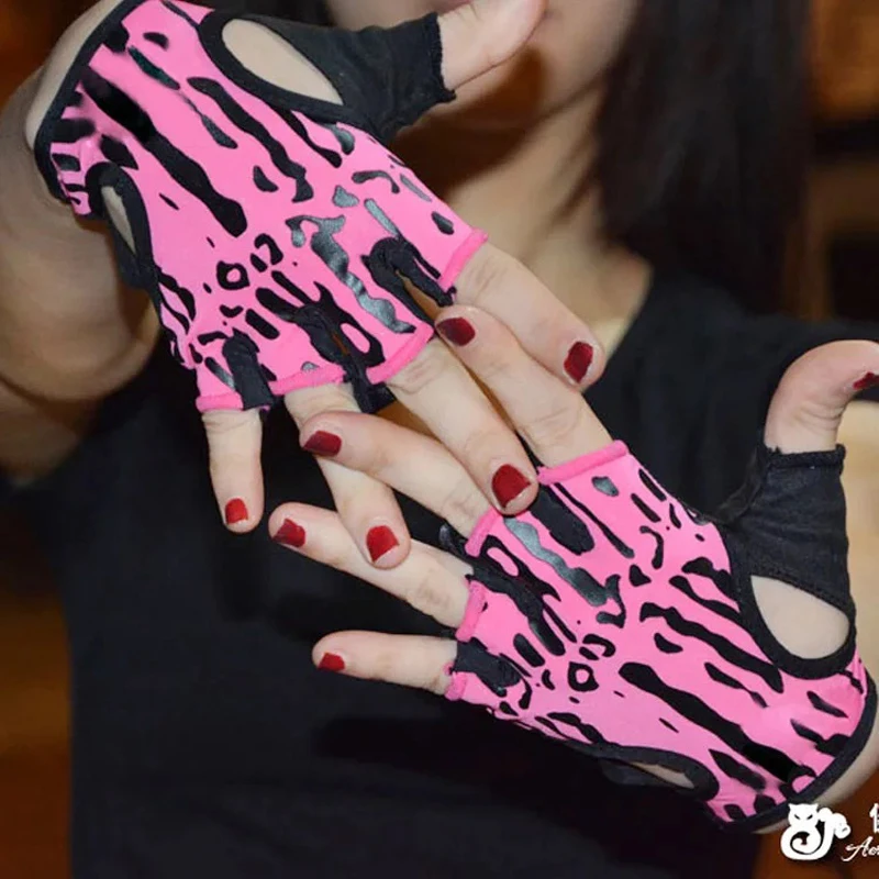 Super Brand Gym Body Building Fitness Gloves Women Pink Leopard Print Dumbebell Weight lifting Crossfit Gloves Cycling Bike luva