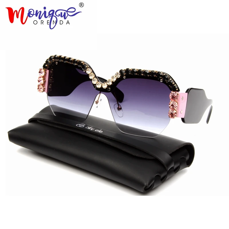 Sexy Rimless Oversized Sunglasses Women Vintage 2018 Red Pink Luxury rhienston Sunglasses For Female Rivet Big Frame Male Shades