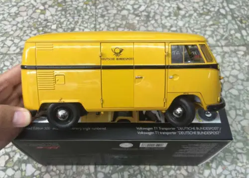 SCHUCO VW Volkswagen T1 Transporter "Немецкий бундеспост" автобус 1/18