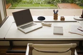 

Desk Power Grommet Outlets wiht USB Port, Hidden Power Strip Socket, Tabletop Mount Multi-Outlets Connections 2 Plugs for Readin