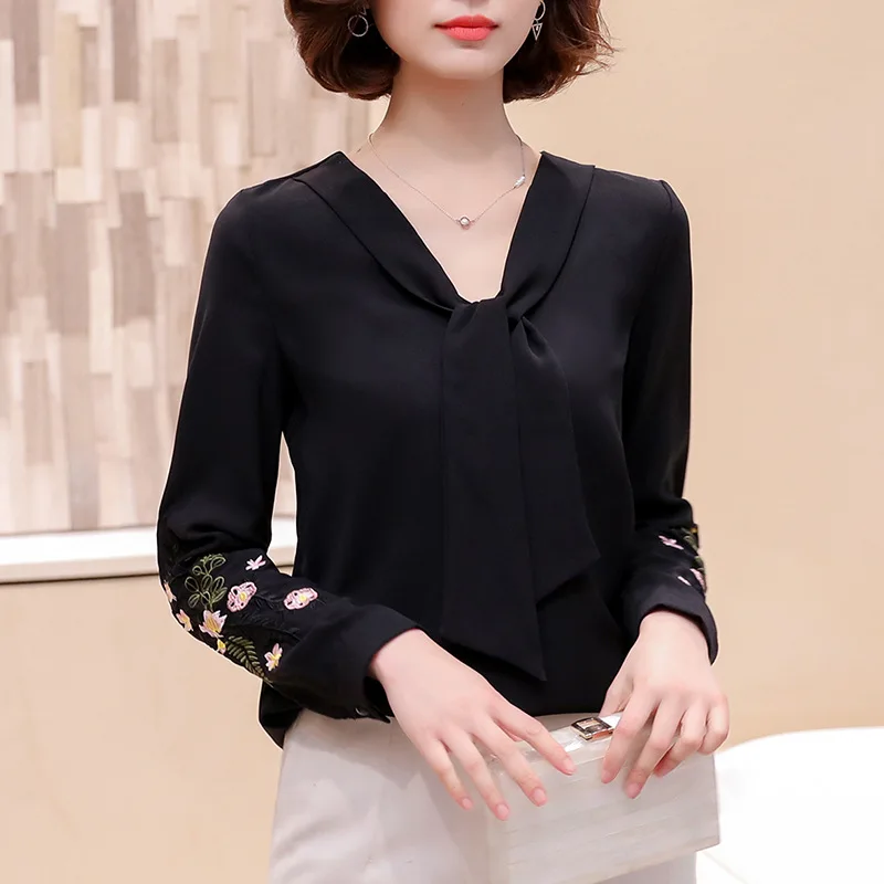 Retro Embroidered Chiffon Blouse Women Long Sleeves V-neck Loose Thin Shirt Spring Autumn Office Ladies Plus Size Tops H9050 5