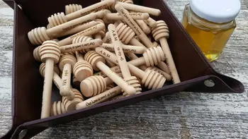 

10pcs/lot Custom Engraved Wooden MINI Honey Dipper Wedding Favor Gifts Personalized Birthday Wood Honey Stirrer