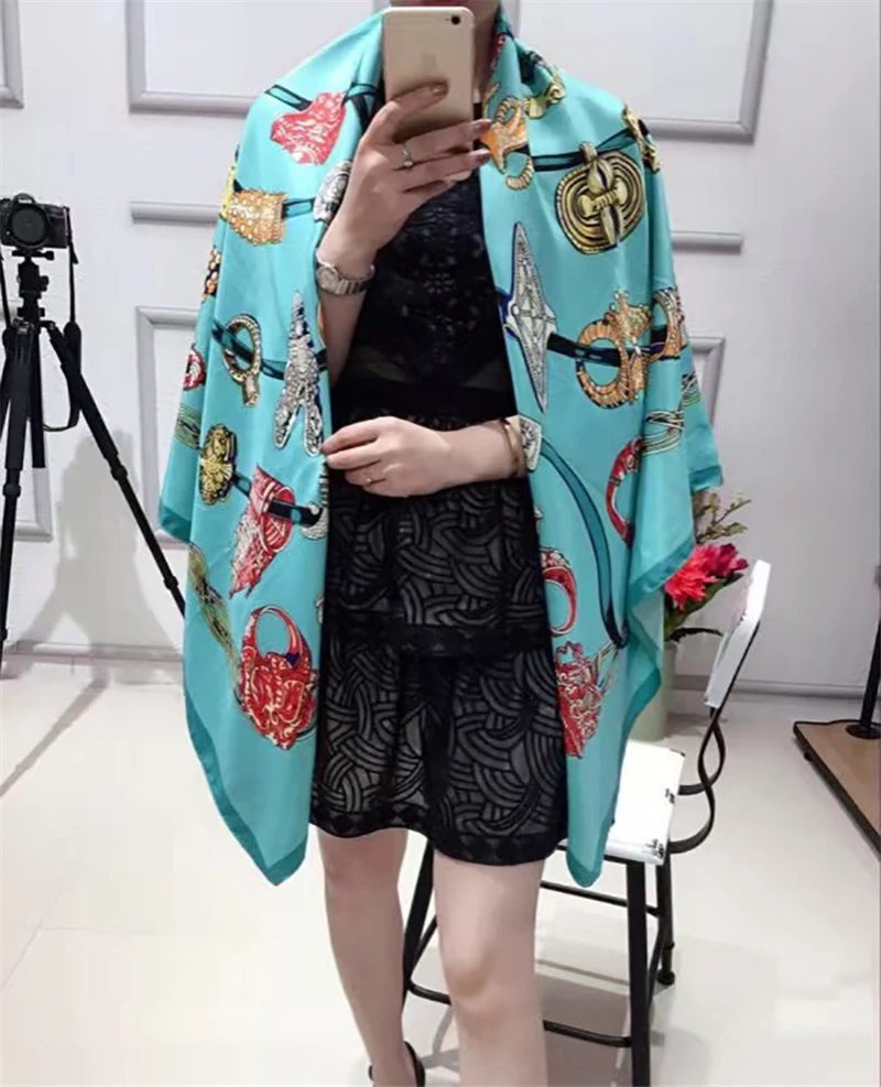 (15)