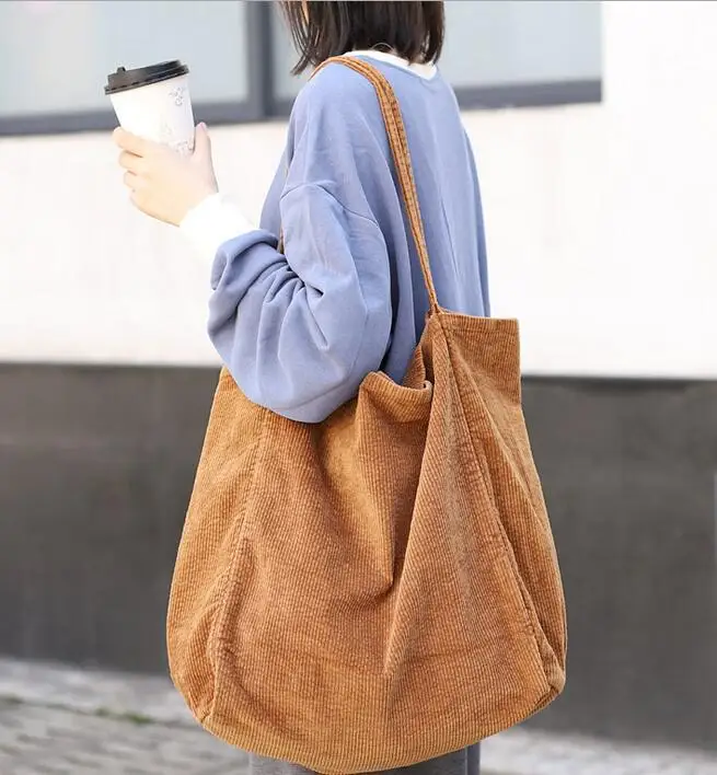 

2019 Korean version of the wild large-capacity shopping bag fashion corduroy canvas handbag