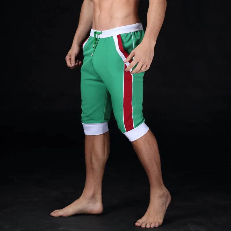 Мода, уличные летние спортивные облегающие эластичные Бермуды для бега, мужские пляжные быстросохнущие Капри