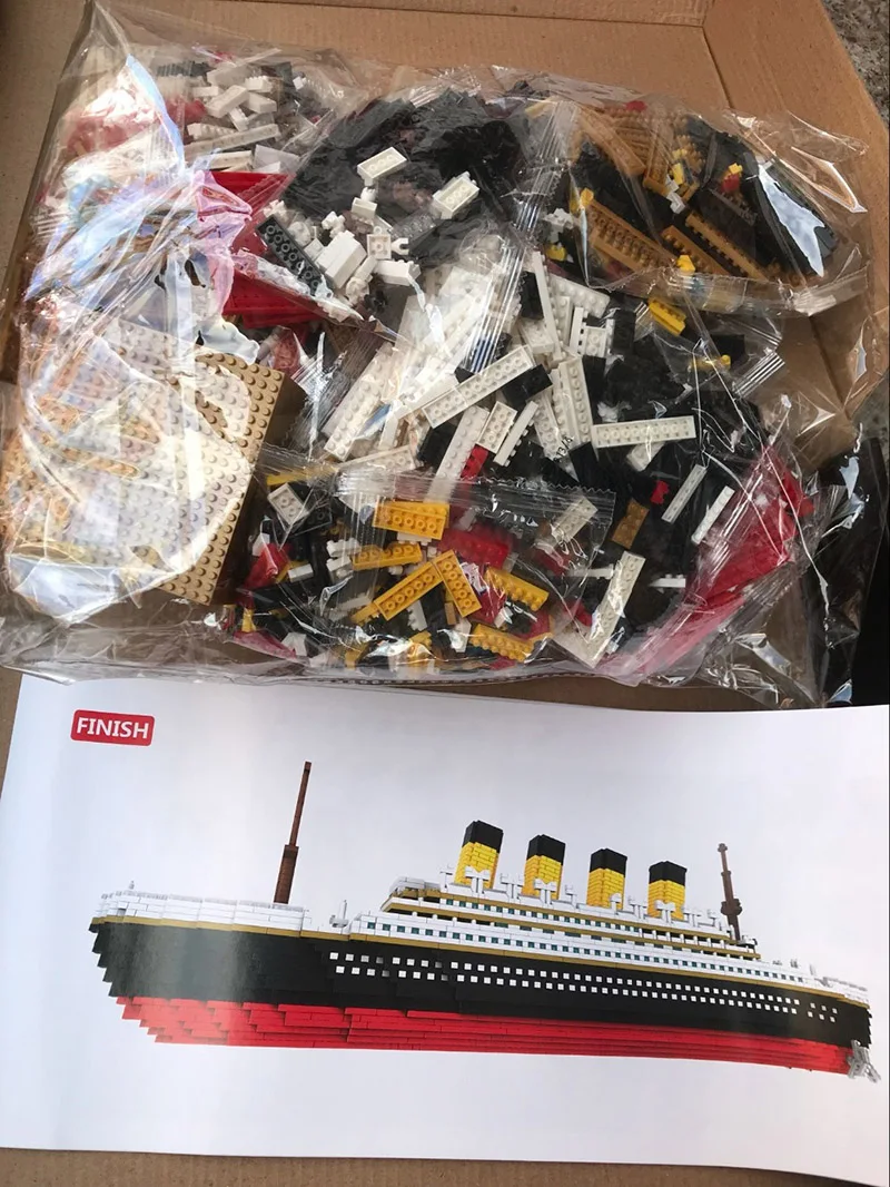 Building Star Titanic Big Cruise Ship Boat Mini Nano Blocks Diamond Building Toy