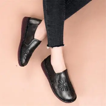 

RUSHIMAN Spring Women Soft Shoes Women's Flats Handmade Genuine leather Shoes Woman Lady Loafers Slip On cowhide Shoes