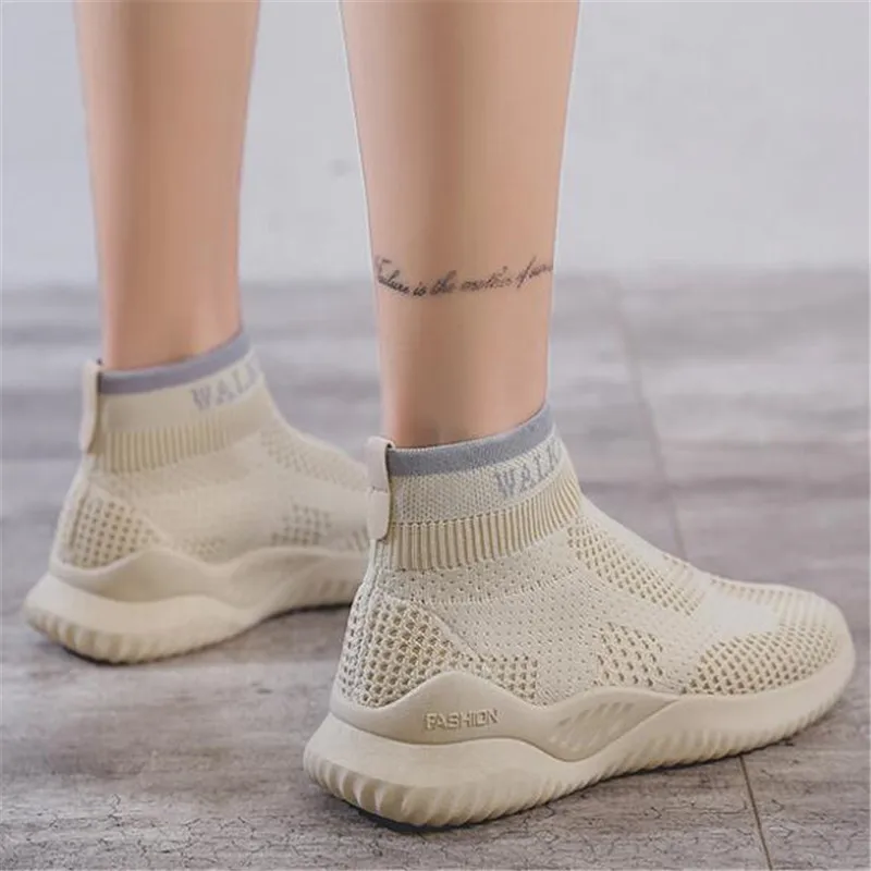 

2019 Women Shoes Flyknit Sneakers Women New Vulcanized Shoes Casual Female Slip On Flat Shoes White Mesh Walking Footwear D1007