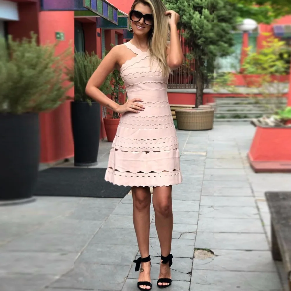 

Solid Sexy Backless White Pleated Bandage Dress 2017 Knitted Elegant Designer Dress