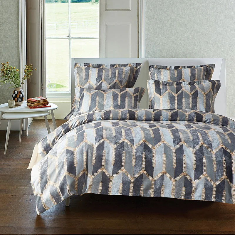 

New Comforter Bedding Set 100% Polyester Single Double King Size for Home Living Room Bed Reactive Printed Breathable Fabric