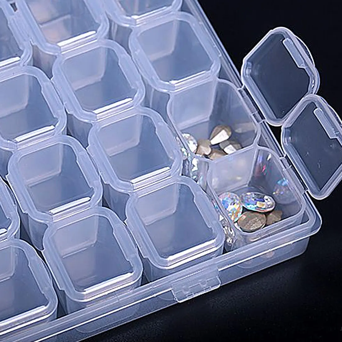

New 28 Grids Empty Nail Art Decoration Storage Nail Glitter Case Rhinestone Crystal Bead Box Nail Accessories Container Tool