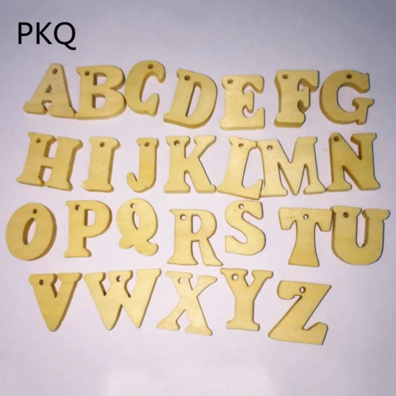 100 шт./упак. 26 Английский алфавит деревянные буквы маленькие 15 мм деревянный для дома свадебные декоративные искусство ремесла письма с подвесными отверстиями