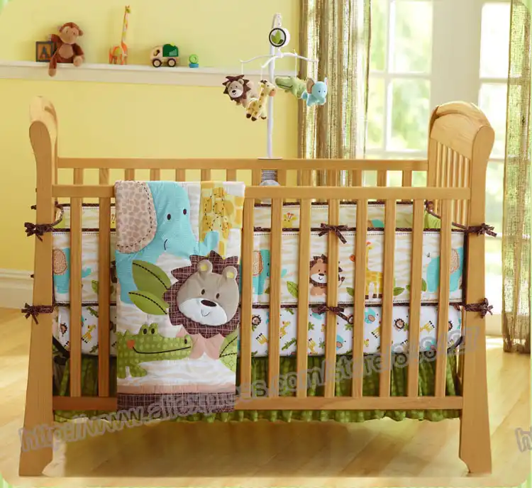 7 Pieces Lovely Baby Bedding Crib Set Forest Lion Printed Baby Boy