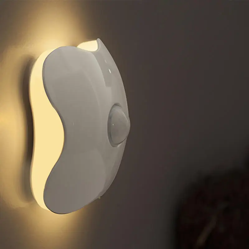 1pcs Night light human body PIR four leaf clover lamp body sensor smart lighting