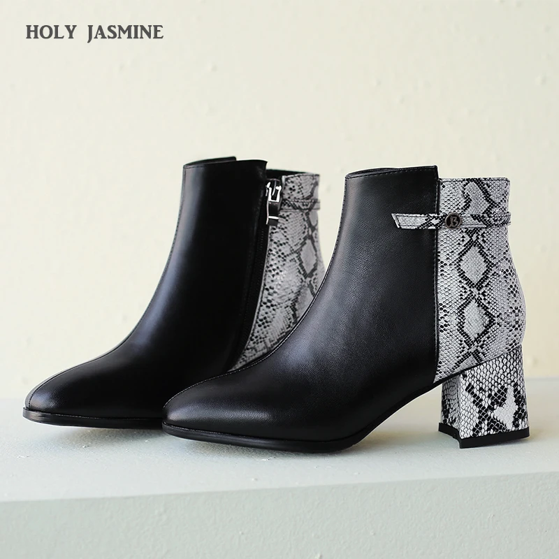 

2019 Spring New Hot women boots Sexy Fashion Snakeskin heels Toe Zip Thick Pointed Toe shoes Woman Winter Serpentine Boots