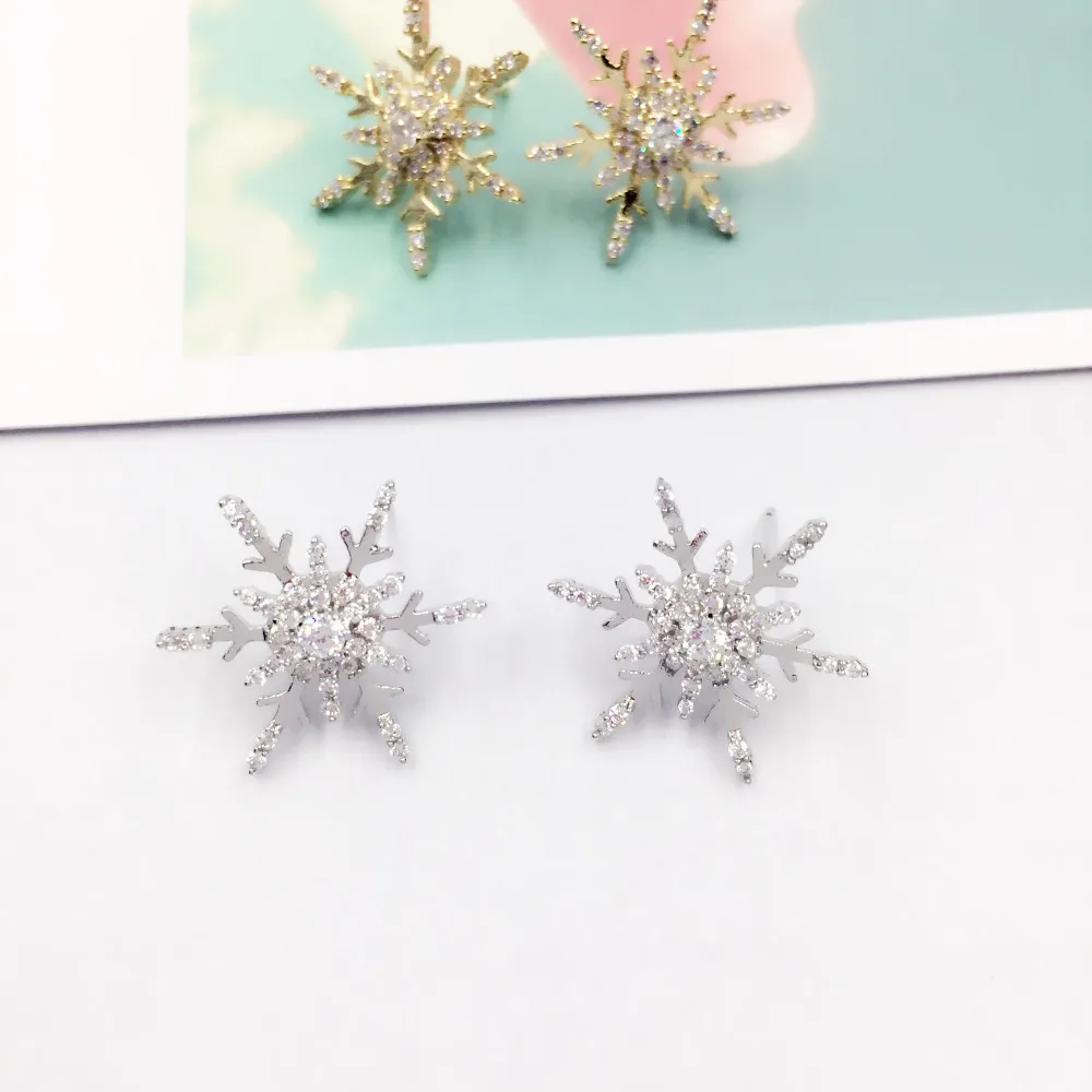 

925 Silver Needle Zircon Snowflake Stud Earrings for Women Girl Cute Christmas Earrings Fashion Jewelry Xmas Gift