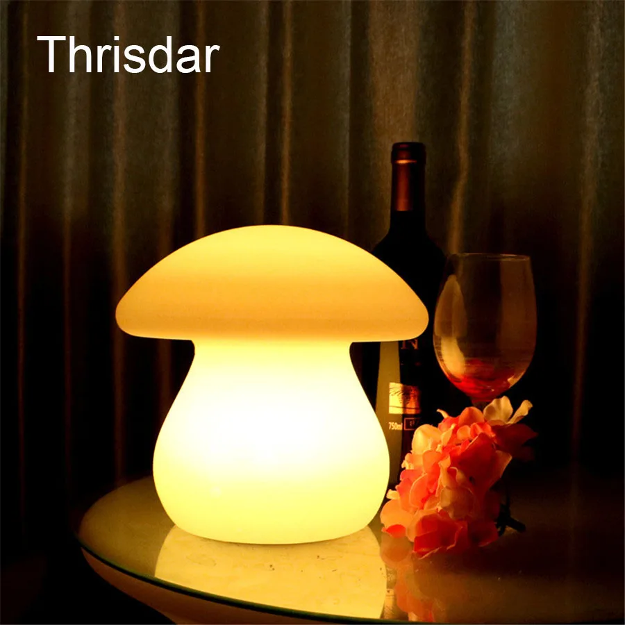 

Thrisdar 7Color Rechargeable Mushroom Led Night light Led illuminated Furniture Bar Table lamp With Remote Controller 23X23X22CM