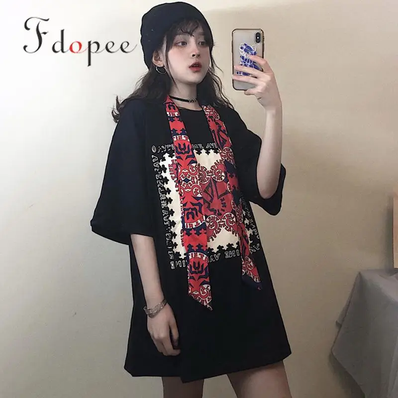 2019 الصيف تيز أزياء عارضة قصيرة الأكمام الطباعة س الرقبة فضفاض التباين اللون شخصية الراحة زائد حجم تي شيرت المرأة 2019 الصيف تيز أزياء عارضة قصيرة الأكمام الطباعة س الرقبة فضفاض التباين اللون شخصية الراحة زائد حجم تي شيرت المرأة