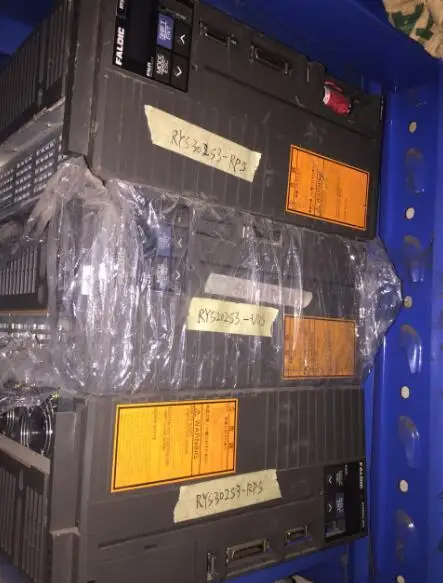 

Servo drive RYS302S3-RPS , Used one , 90% appearance new , 3 months warranty , fastly shipping