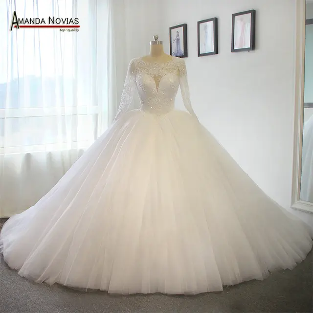 Long Train Wedding Dress Luxury Puffy Ball Gown Princess Long Train Wedding Dress Luxury Puffy Ball Gown Princess 100cm