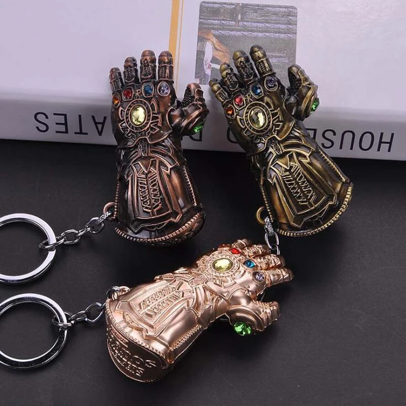 

10pcs/lot The Avengers 4 Thanos Hand Gloves Keychain Opener Party Favors Car Keyring Fashion Jewelry Party Gift For Men Fans