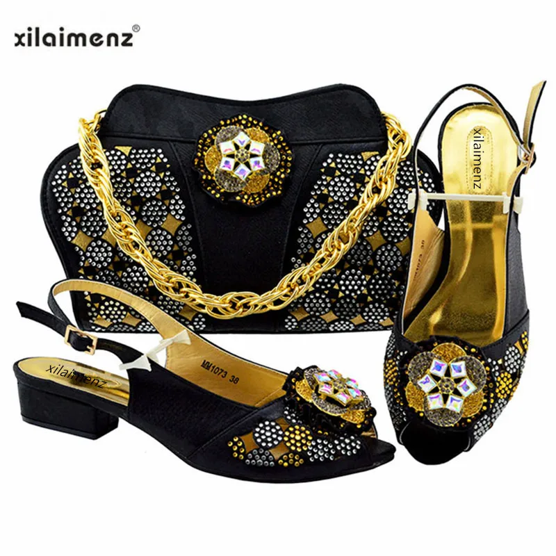 MM1073 Black 