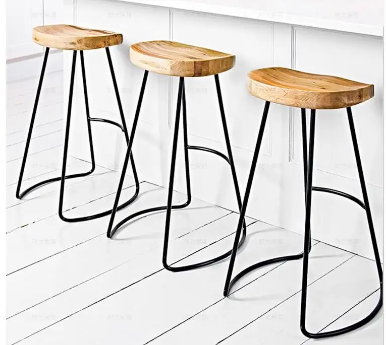 The wooden bar chair of the home is real wood. Tall stool. Chair stool