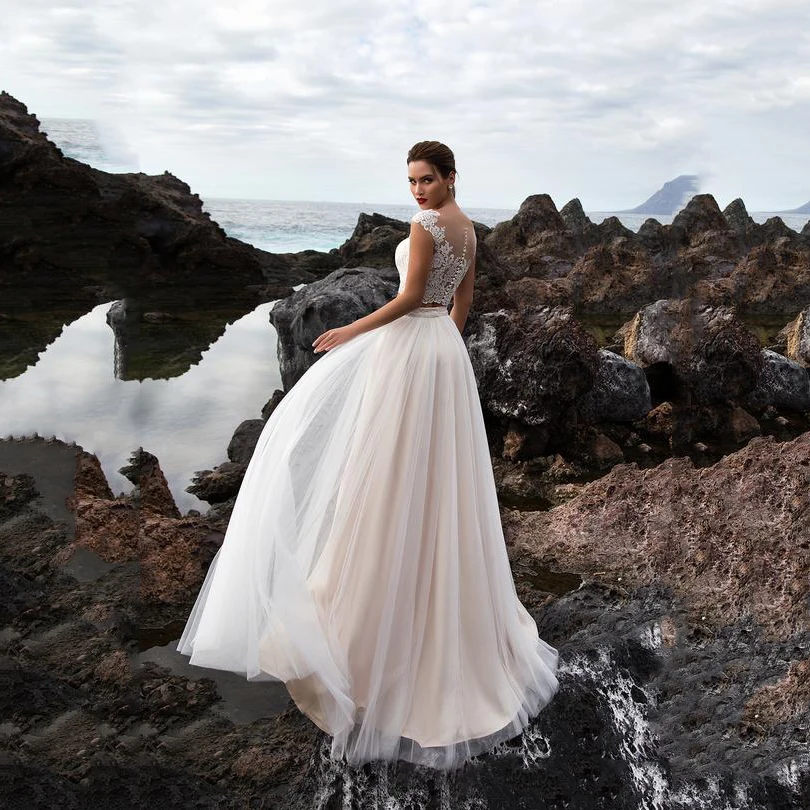 2202-2019 New Summer Beach Two Pieces Wedding Dresses Lace Crop Short Sleeves Long Tulle Bridal Gowns Bohemian Wedding Gowns