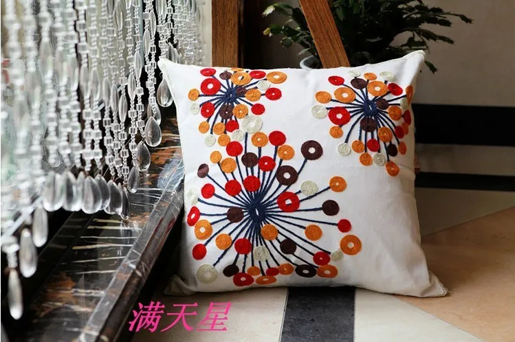 Hot new national style sofa /carcushions Flowers and Fashion Pillows decorate Hand-embroidered almofadas