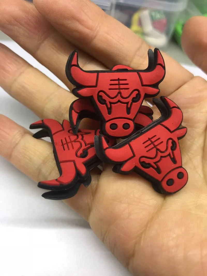 

1pc ZARSIA Cartoon red Bull Tennis vibration dampener to Reduce Tenis Racquet Vibration Dampeners raqueta tenis