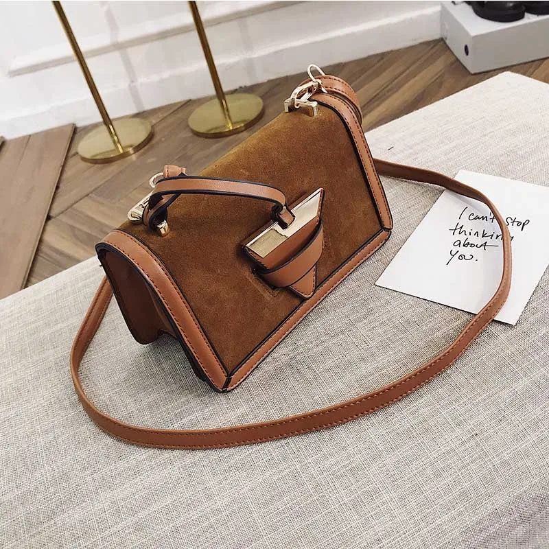 

2019 New Tide Single Shoulder Messenger Bag Frosted Small Square Bag Triangle Lock Simple Fashion Handbag