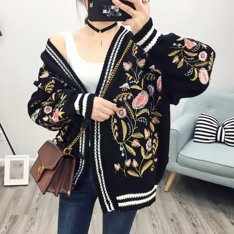 

European station 2017 advanced spring and autumn heavy art embroidery sweater cardigan loose