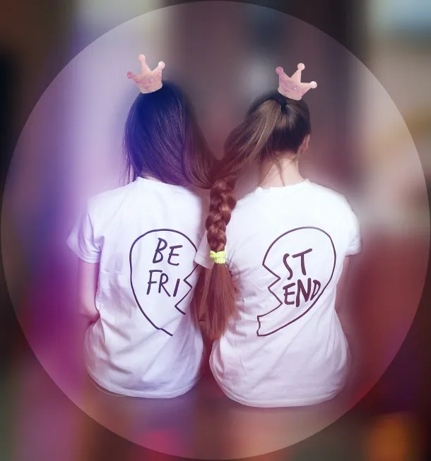 Женская футболка с коротким рукавом BE FRI ST END белая и черная принтом Best Friends лето