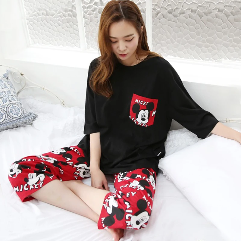 

summer autumn half Sleeved Women Pajamas sets cartoon printed lovely Pyjamas Sets Nightwear Fashion Woman Leisure home Clothes