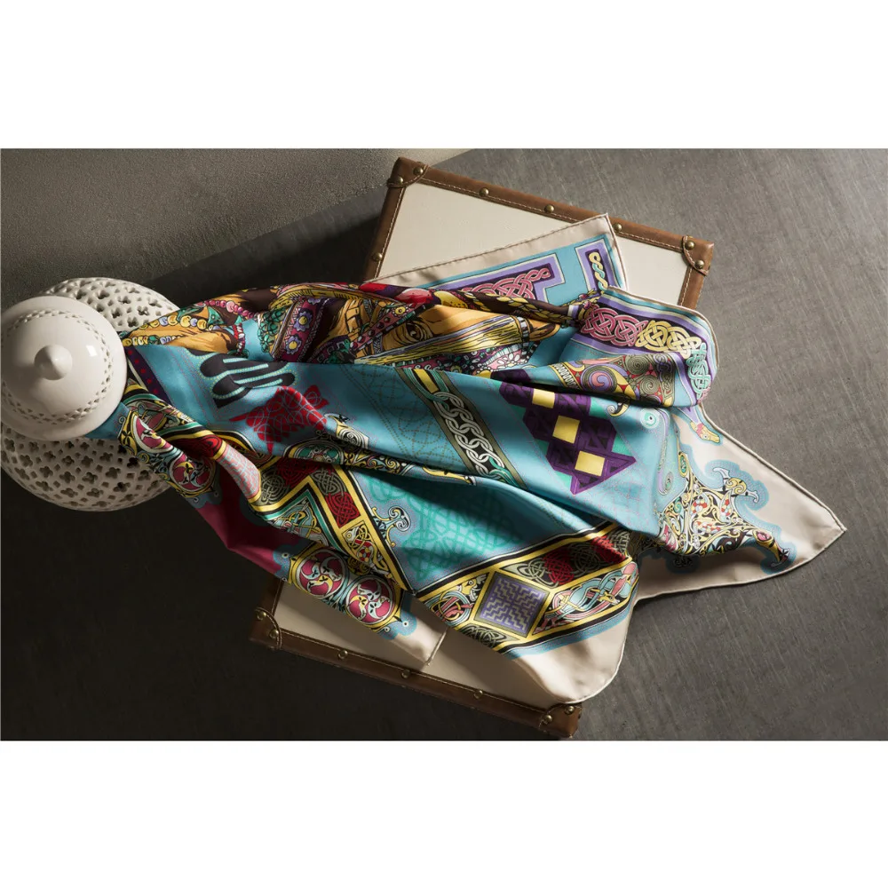 

Luxury Horse Patern Design Twill Silk Scarf, Infinity Animal Printed Shawl, Leisure cool 100% silk 18m/m thick lady silk scarves