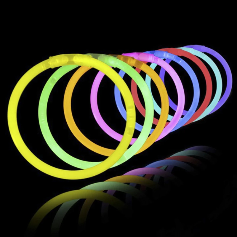 

Christmas Party Neon Glowstick Light 100 Pcs Stick Kids Funny Glow Stick Toys Glow in the Dark Fluorescent Bracelet Toy For Kids