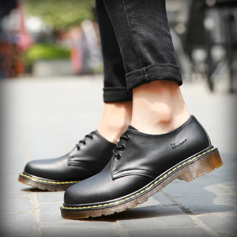 

Mens Boots Leather Men's Boots New Martens Casual Leather Boots Mens Military Shoes Work Safety Shoe sapatos FM239