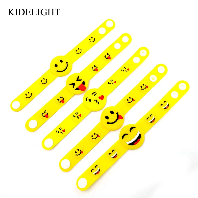 

12PCS Kids birthday party favor emoji wristband baby shower baptism gift souvenir pinata fillers present back to school