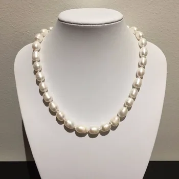 

8-9mm Genuine White Cultured Freshwater Pearl Bead Necklace