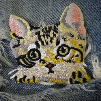 

1 PIC 6.3*6.2CM CAT cartoon badge embroidered badge patch sticker boy's dress repair hole