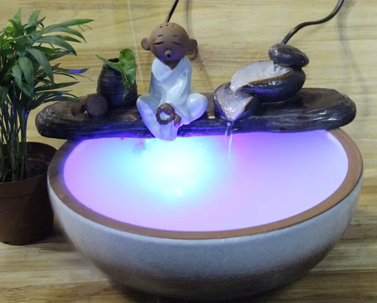 The living room feng shui lucky round ceramic water fountain pond