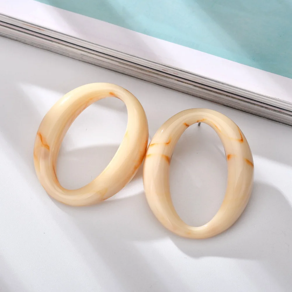 

New Fashion Bohemian Stud Earrings Oval Acrylic Stud Earrings Temperament Vintage Minimal Stud Earring For Women Gifts Wholesale