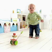 Детская деревянная игрушка ходунки животное Толкатель и тяга автомобиль дети однородный ручной толкатель блок автомобиль спиннинг бабочка вагоны тележка подарок