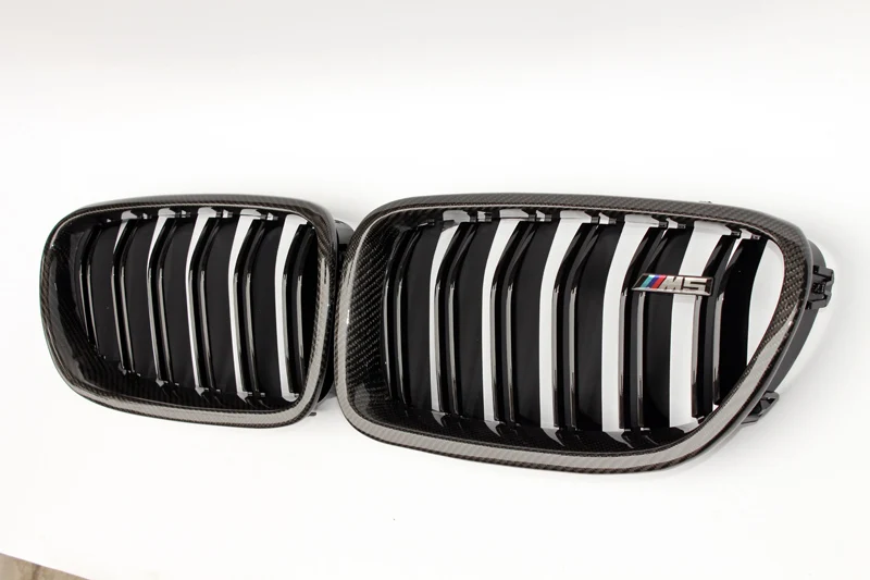 М бампер бмв ф 10. Ноздри ф10. Ноздри на бмв f10. Ноздри на бмв f10. Решетка радиатора на bmw f10 черная.