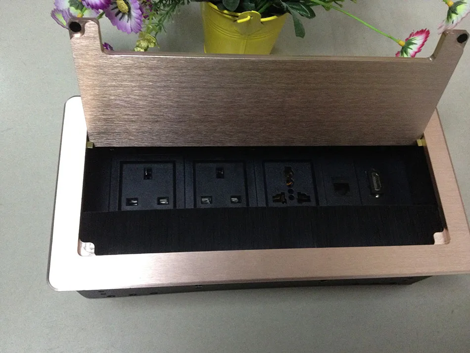 Настольная розетка с английской вилкой/Скрытая/HDMI Сеть RJ45 Информационная