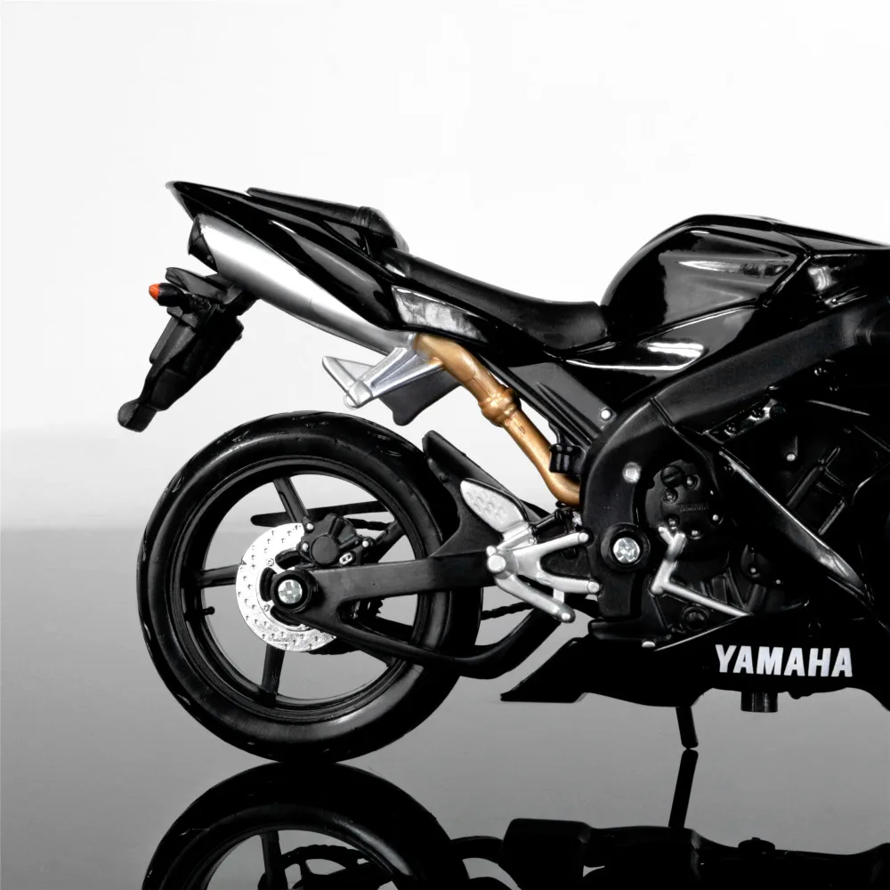 Maisto 1/12 YAMAHA YZF-R1 Литая модель мотоцикла черного цвета уличная модель мотоцикла коллекция детских подарков