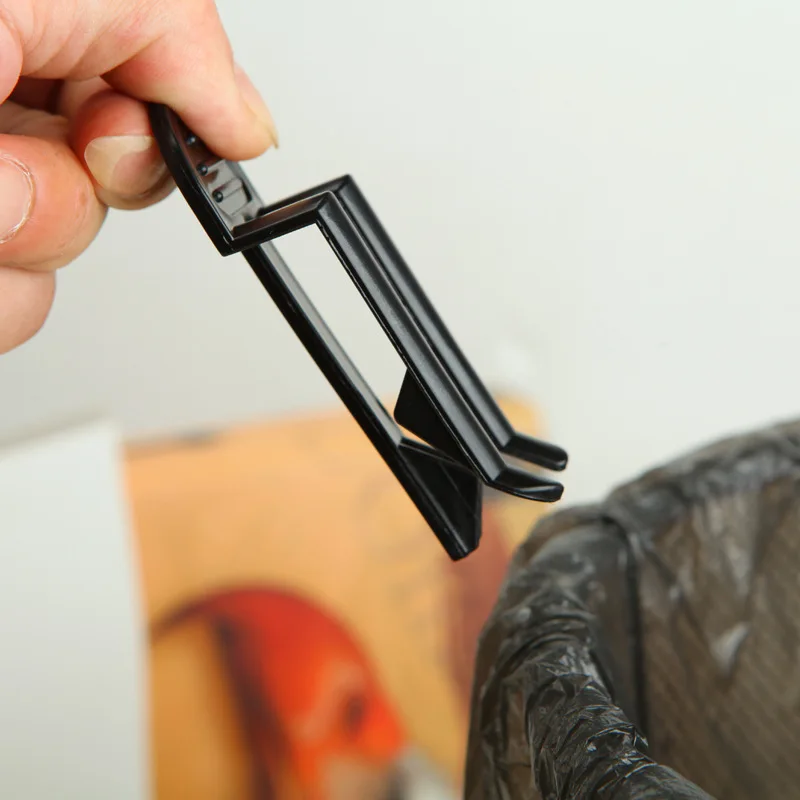 

10pcs/set Creative home Practical Kitchen Trash Can Clamp Plastic Trash Rack Storage Garbage Bag Clip Fixed Waste Bin Bag Holder